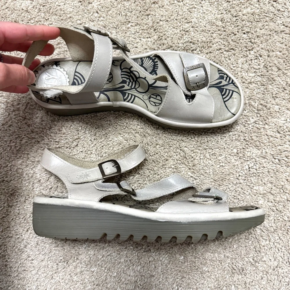 FLY London Leather Ankle Strap Wedge Leather Sandals Gray Size 40